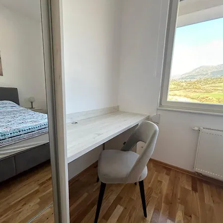 Saray Apartmán *